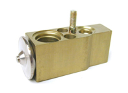Air conditioning expansion valve. Porsche Boxster / Cayman / 996 / 997 - 99657392900, 99657392901 - URO-001759, 05103933AA, 1298300184, 1688300084, 1688300284, 2028300184, 2108300084, 2108300184, 9018300084, A1298300184, A1688300084, A1688300284, A2028300184, A2108300084, A2108300184, A9018300084, 3130982, 508643, 38814, 8UW351239021, 840540N, V30770141, TSP0585015, TSP0585046, 30001093, 30001111, 8881100049, MS1093, MS1111, DVE17003, DVE17005, 8881100050, 43130100, 509493, KTT140008, 04883, AVE89000P, 999238, V30770019