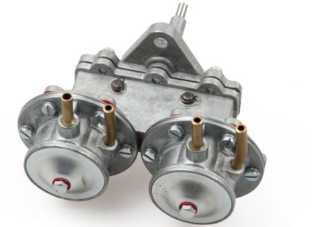 Doppia pompa del carburante. Porsche 911 65-68 90110840100 - 90110840100 - FUE11.1.100, FUE111100