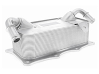 Échangeur de chaleur d'huile moteur. Porsche 958 Cayenne / 970 Panamera - 94810728121, 94810728122 - 31290, V45-60-0004