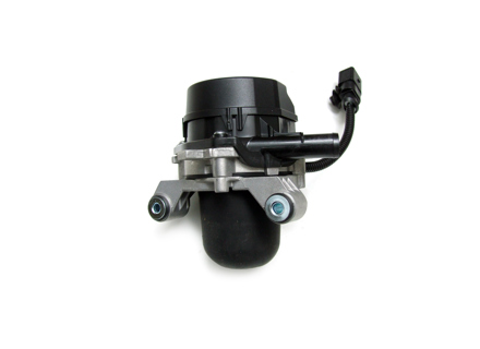 Pompe d'injection d'air secondaire. Porsche 987 Boxster / 987C Cayman - 9A160510400